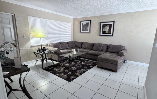 Primary Photo - 2451 NE 49th St