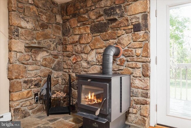 Building Photo - 716 Gafia Lodge Rd