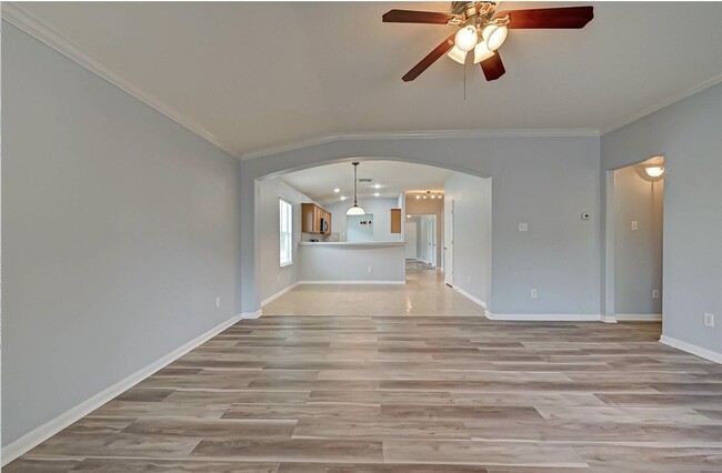 Building Photo - 26435 Marble Falls Bend