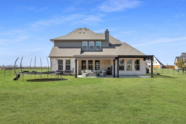 Building Photo - 1124 Macgregor Ln