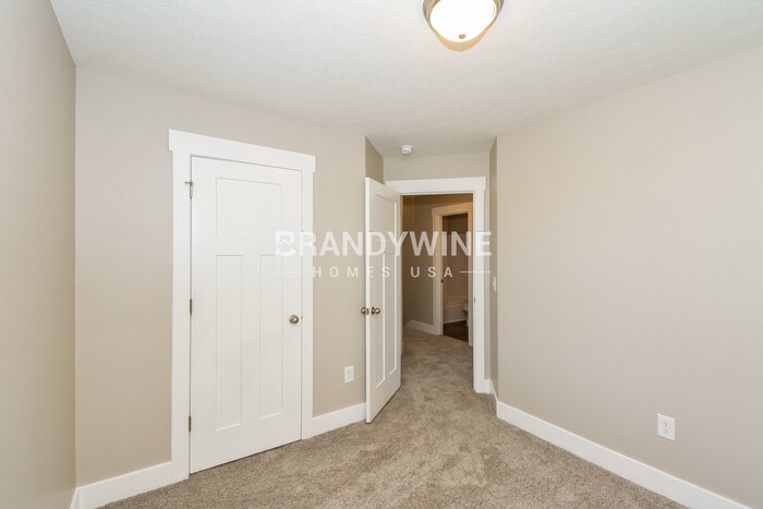 Building Photo - 5447 Elkanah Ct