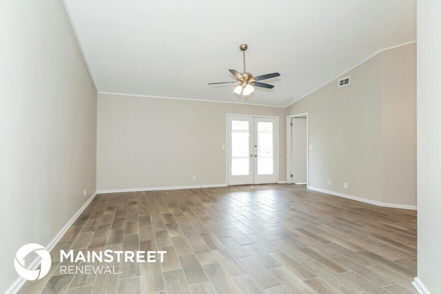 Building Photo - 6099 Blank Dr