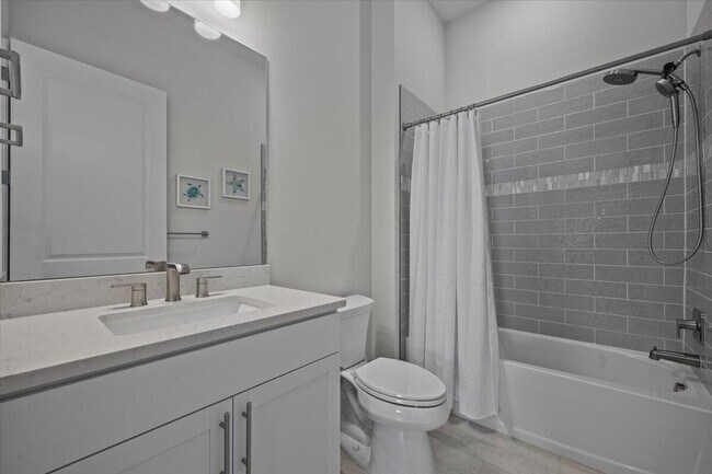 Building Photo - 10366 Northbrook Cir