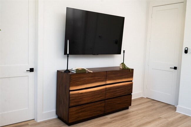 Building Photo - 3486 Luca St