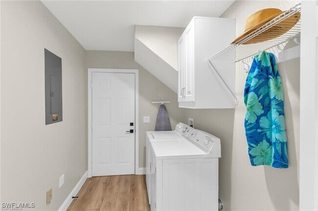 Building Photo - 4705 Hawks Nest Way