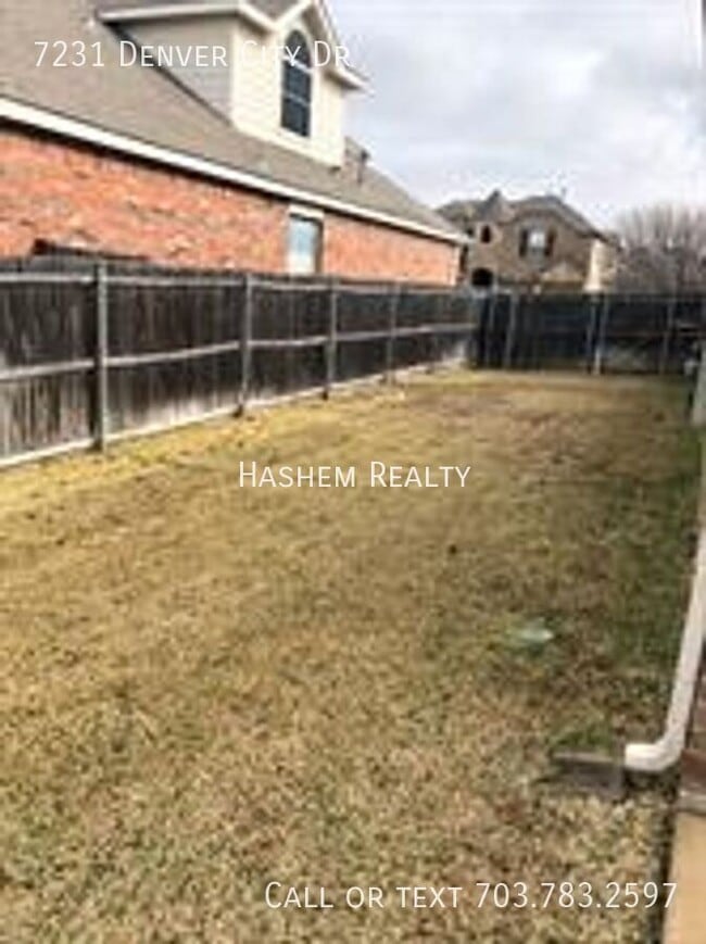 Building Photo - 7231 Denver City Dr