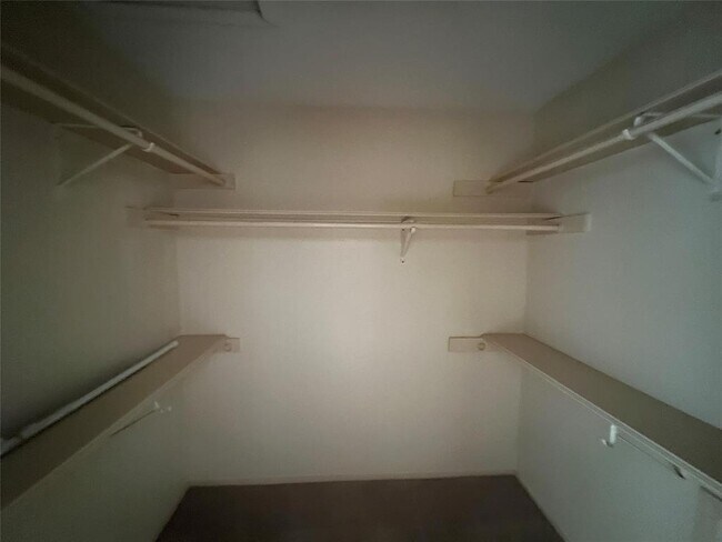 Building Photo - 14515 Wunderlich Dr