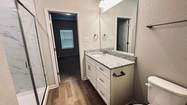 Building Photo - Newly Built Duplex on the Far West Side!