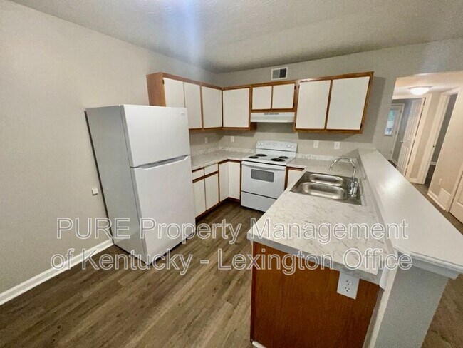 Building Photo - 276 Grinder Ct