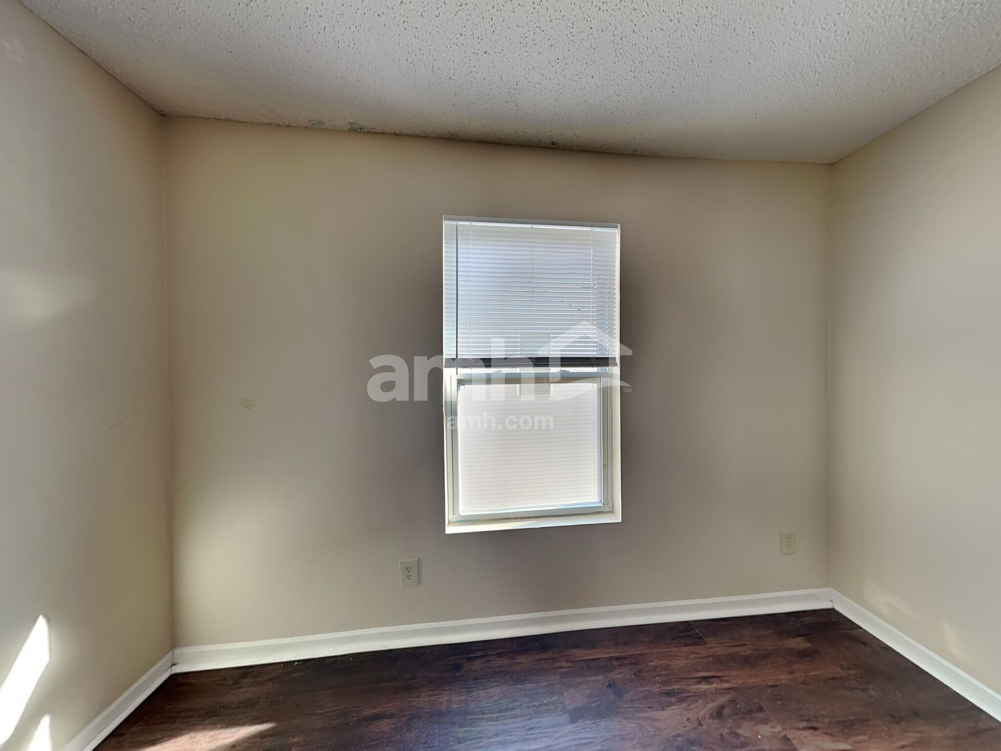 Building Photo - 1212 N Aberdeen Dr