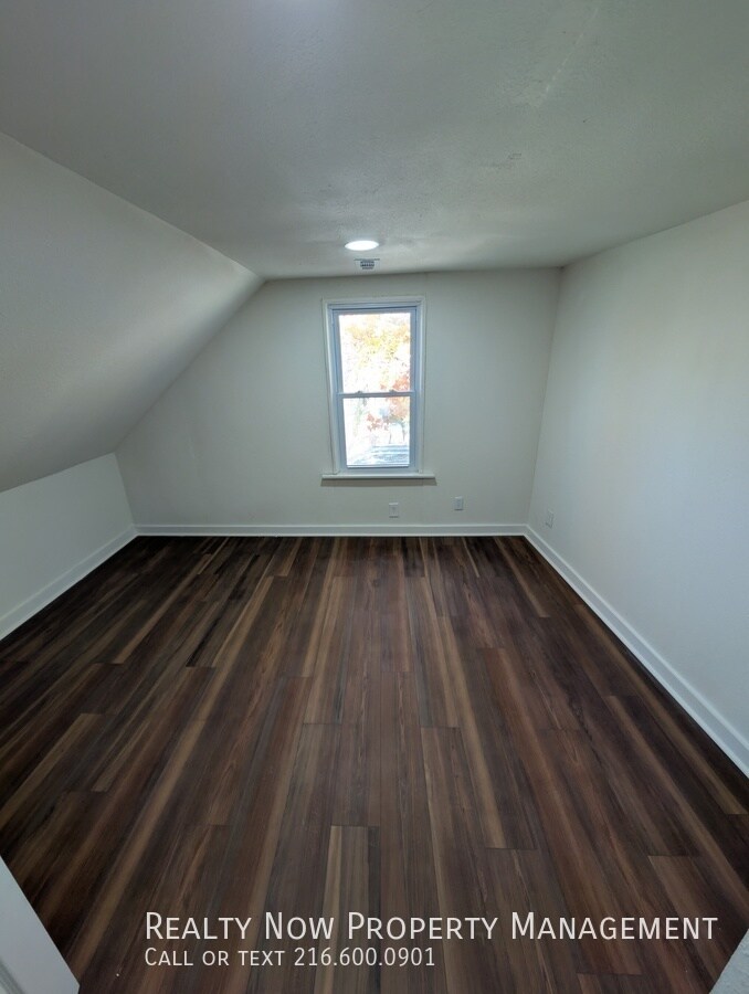 Building Photo - 7501 Berry Ave