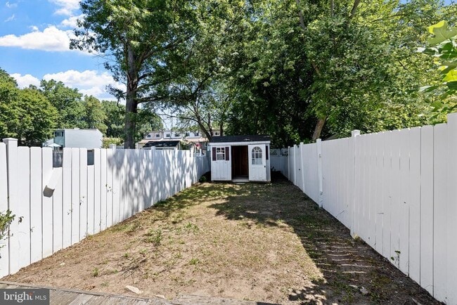 Building Photo - 719 Kilgor Ct