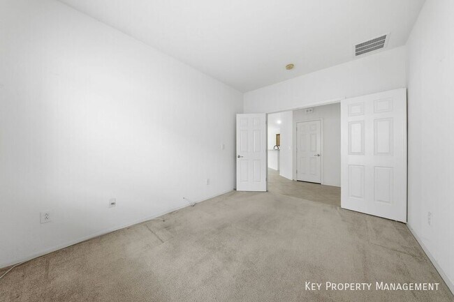 Building Photo - 2166 Idaho Falls Dr