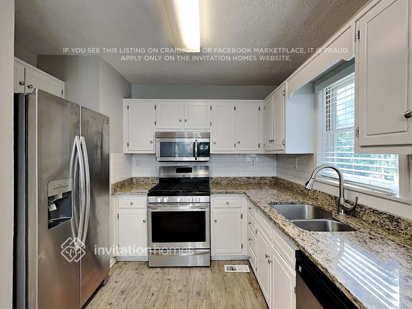Building Photo - 4414 Lamar Dr