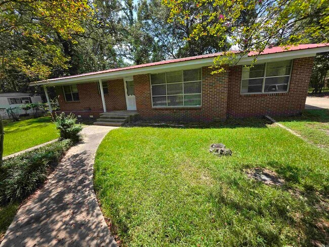 Primary Photo - 8101 E Legion Rd