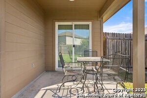 Building Photo - 2030 Olive Hill Dr
