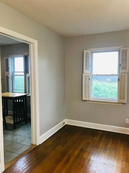 Living room into kitchen - 212 Evans St