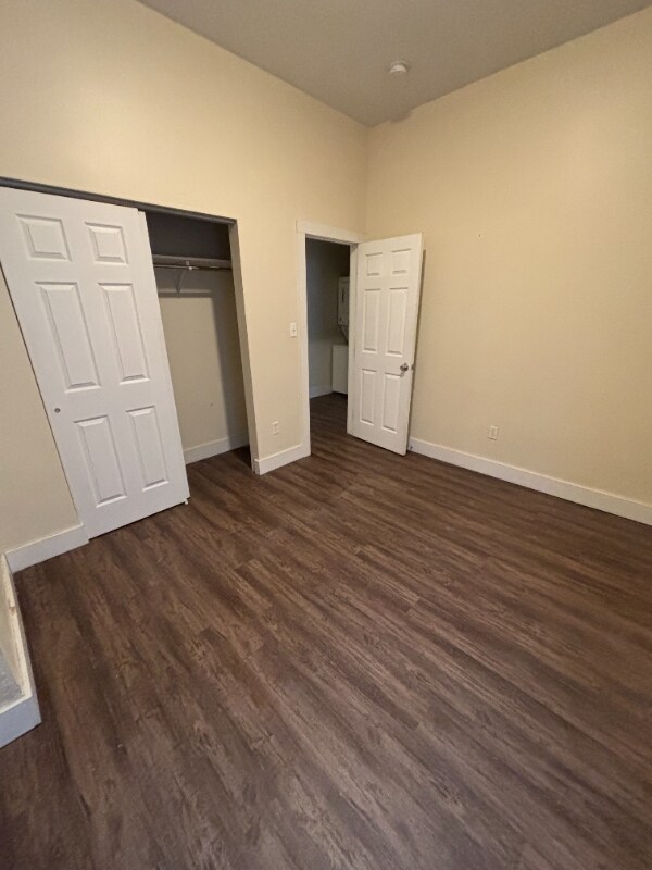 Building Photo - 1818 Logan St