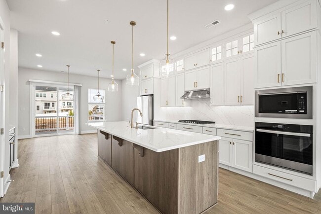 Building Photo - 104 Lizabetta Ln