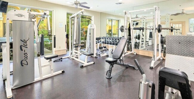 Building Photo - Amazing 1/1 Courtyard View Condo for Rent at Park North Downtown Orlando.