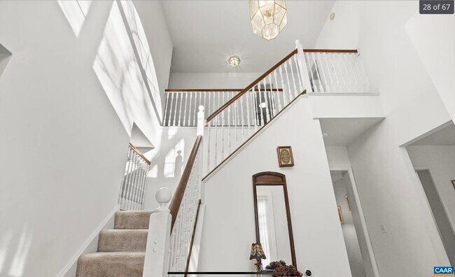 Building Photo - 1510 Beacon Hill