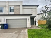 Building Photo - 1019 Birch Loop