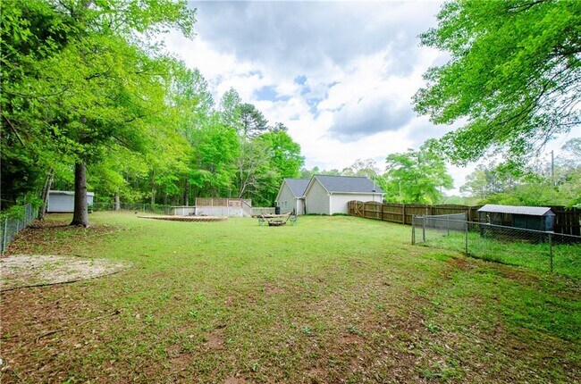 Building Photo - 238 Knob Hill Dr