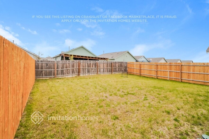 Building Photo - 10543 Varmus Dr