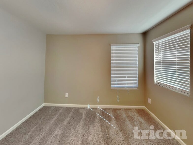 Building Photo - 2609 Sanders Crk Rd