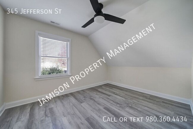 Building Photo - 345 Jefferson St