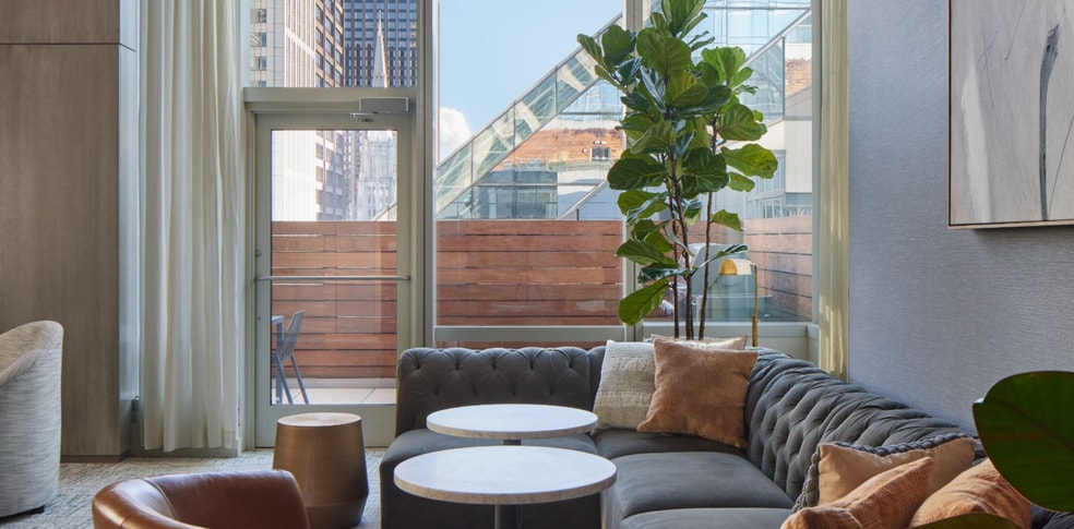 Building Photo - 77 W Wacker Dr