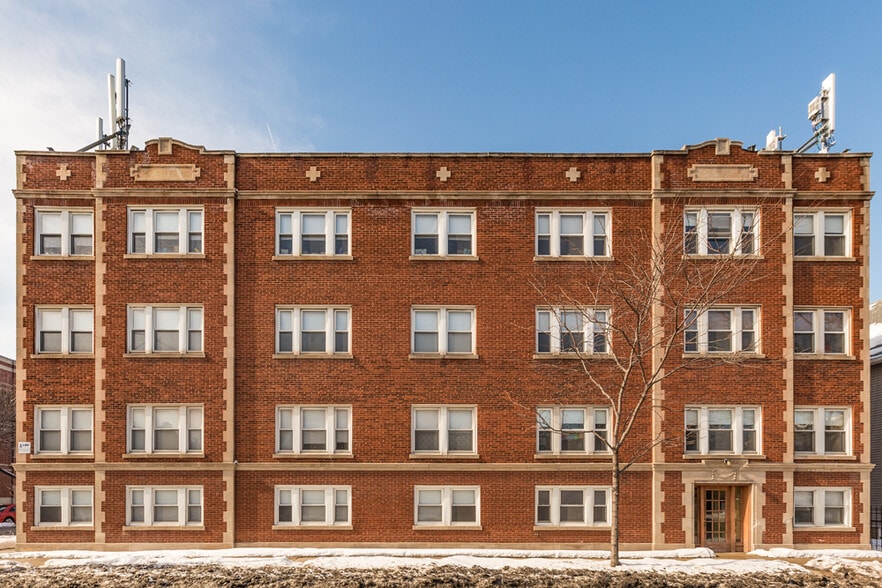 Building Photo - 5306 N Ashland Ave