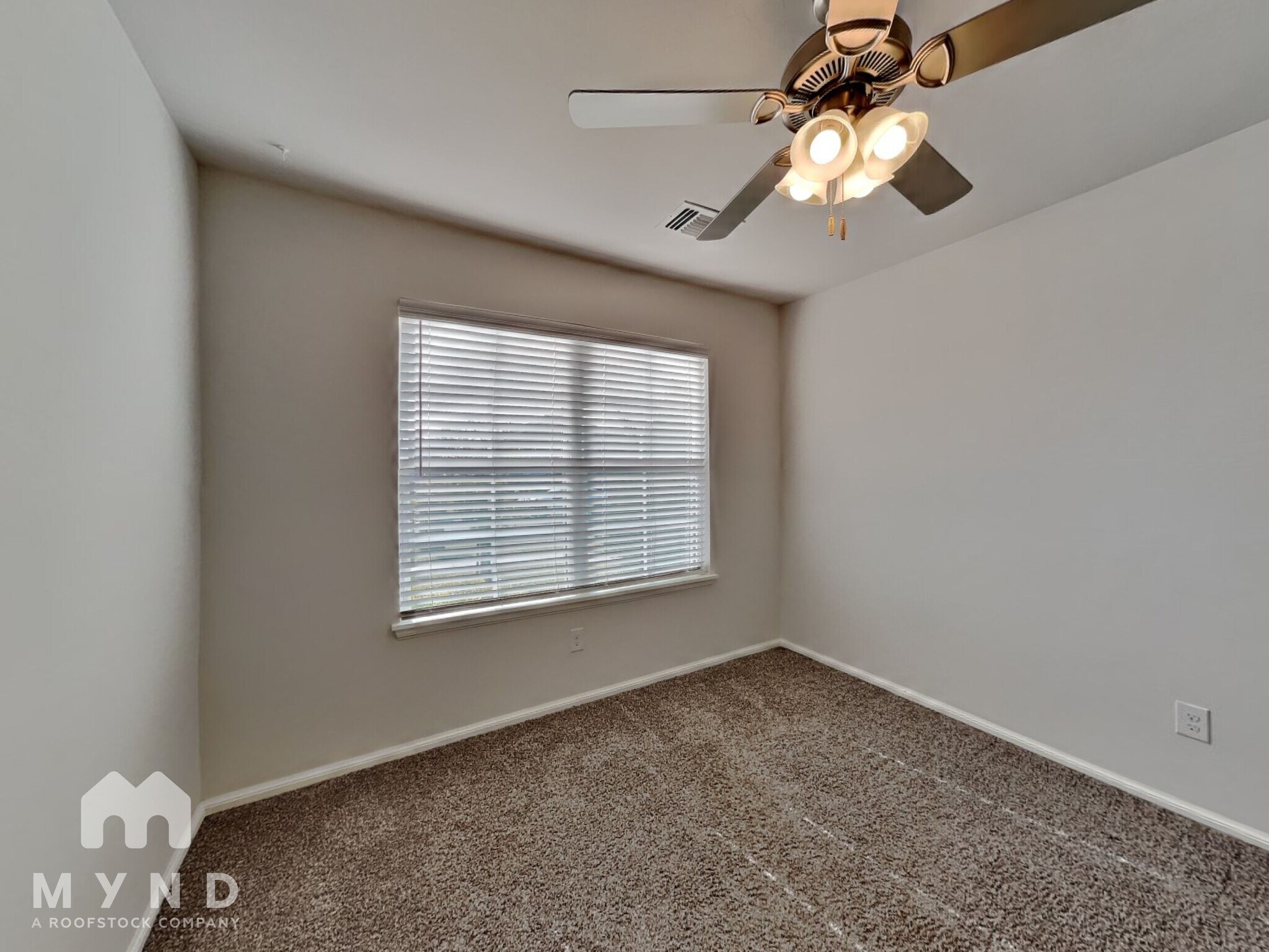 Building Photo - 10625 NW 20th St