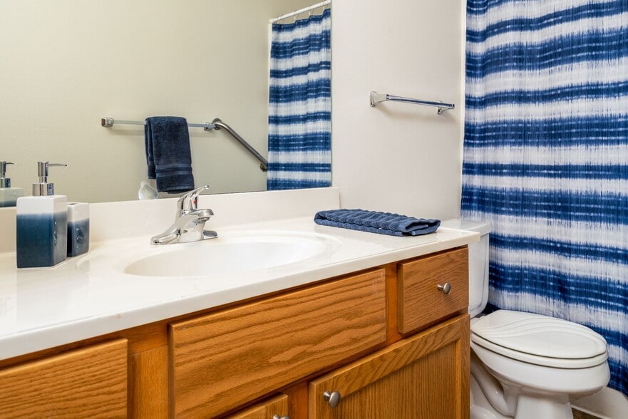 Interior Photo - Cottages of Spring Lake Park