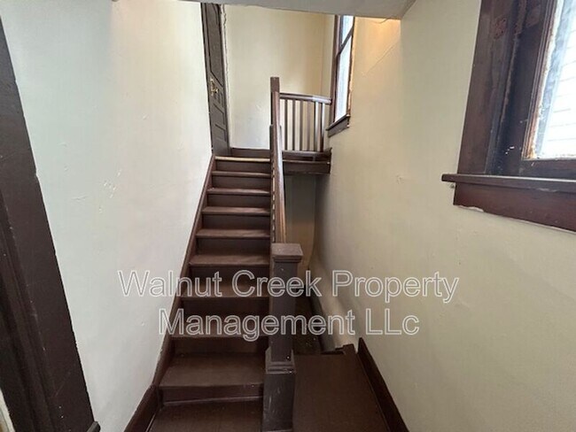 Building Photo - 1309 Middle Ave