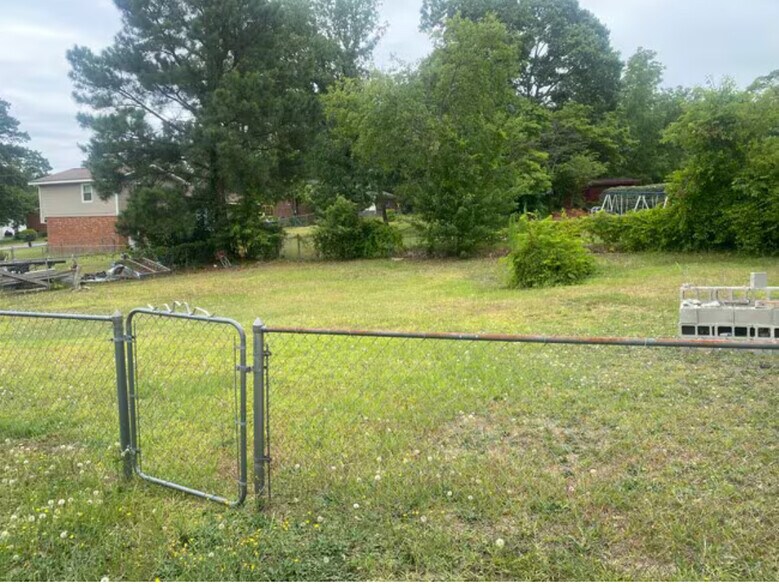Building Photo - 6165 Timberland Dr