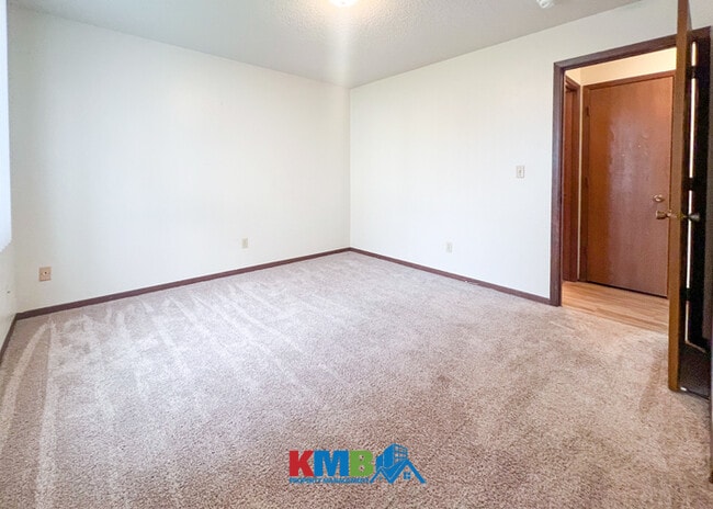 Building Photo - 945 Boston Way