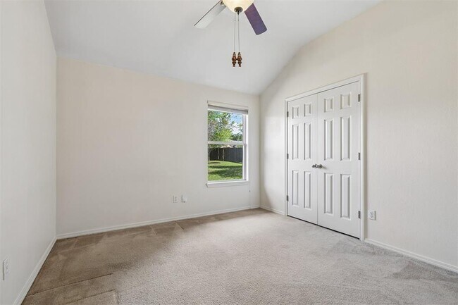 Building Photo - 1708 Creekside Ct
