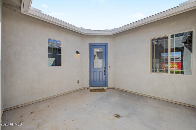 Building Photo - 5116 N 185th Ave
