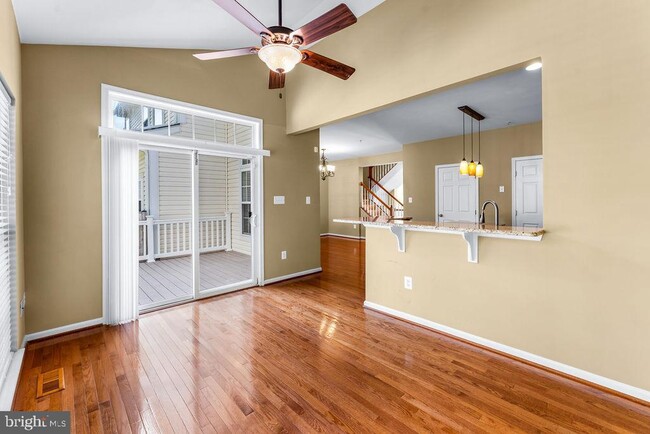Building Photo - 7550 Maidenhead Dr