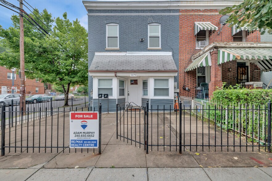 Primary Photo - 1679 Montello Ave NE