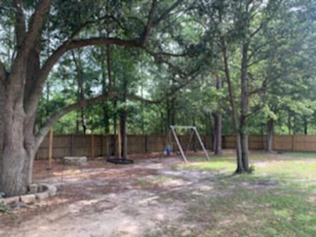 Building Photo - Stunning 3-Bedroom Home in Parish Crossing...