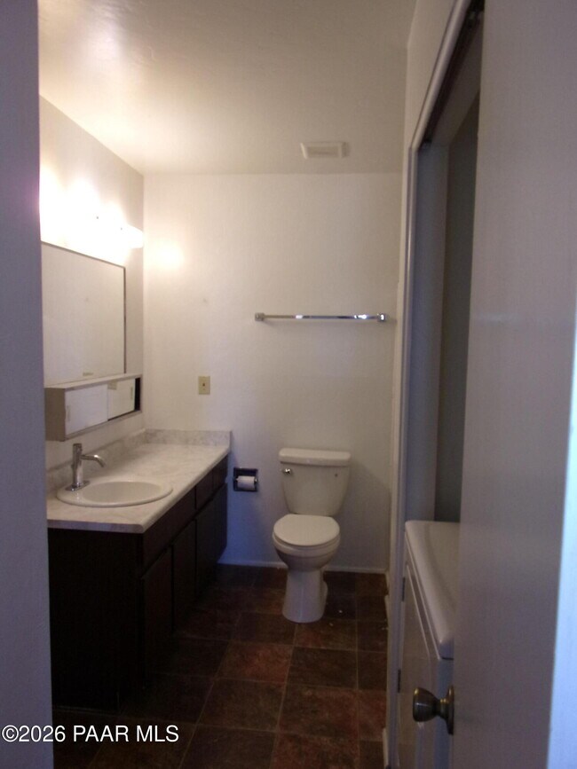 Building Photo - 1299 Tapadero Dr