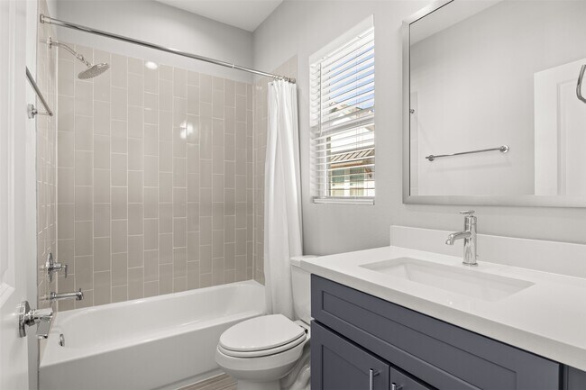 Building Photo - 1214 Upton St