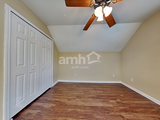 Building Photo - 11225 Amherst Glen Dr