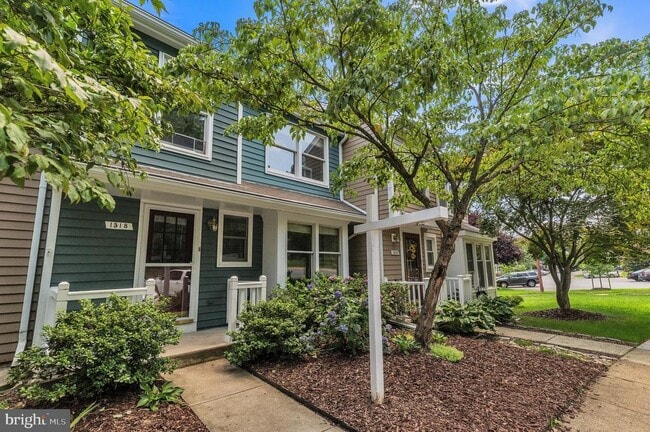 Primary Photo - 1518 Poplar Grove Dr