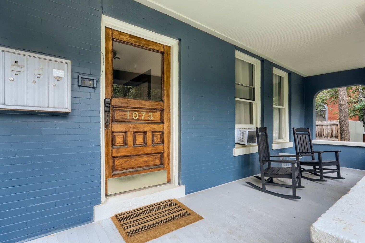 Building Photo - 1073 N Downing St