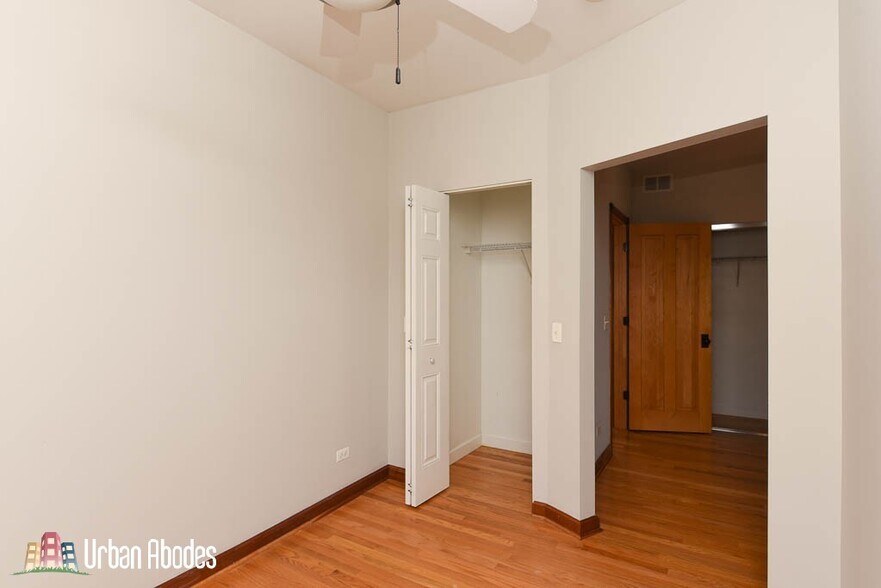 Building Photo - 3256 N Clifton Ave