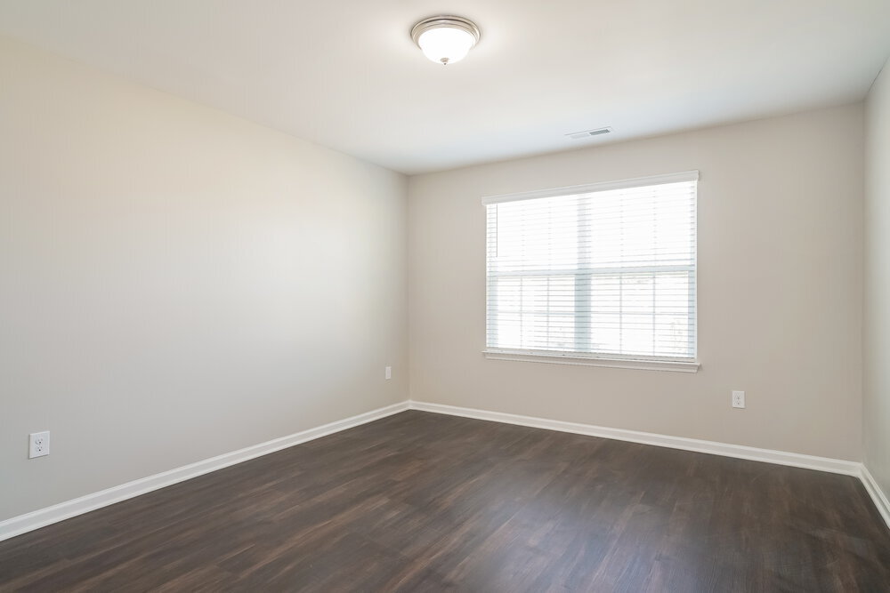 Building Photo - 170 S Great White Way