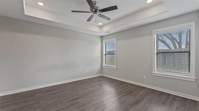 Building Photo - 6051 W Mecklin St